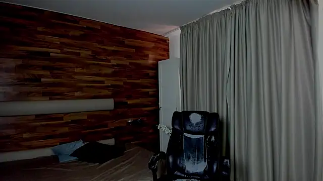 IvanHydee Webcam Show