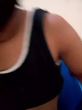 Chatroom XXX en direct de jaanvi-Rani