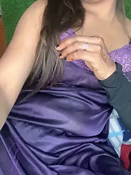 CUTI-NAINA: вебкам-шоу