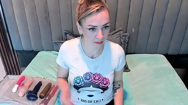 alaha_evans: απευθείας συνομιλία ΧΧΧ