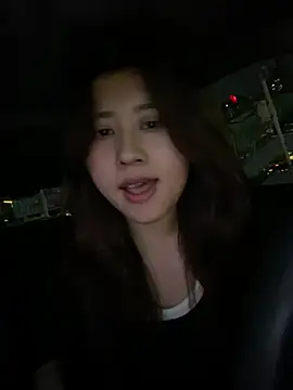 Liliya-77 网络视讯表演