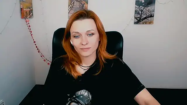 PeppyMia Chat XXX live