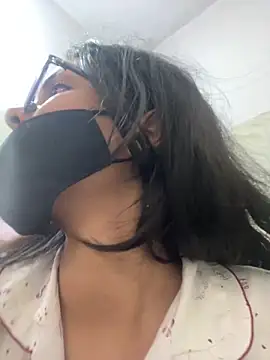 Sandhya_77のライブXXXチャット