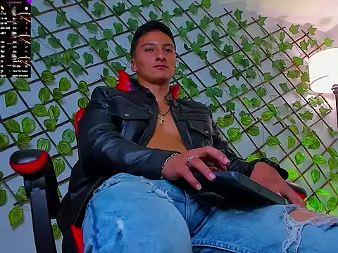 Pokazy przed kamerką – Dominus_Alpha