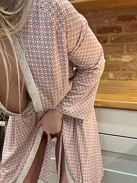 SiennaV: απευθείας συνομιλία ΧΧΧ