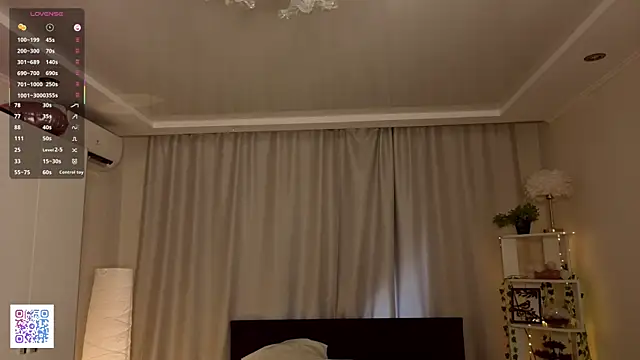 LeanneDinkle's Live XXX Chat