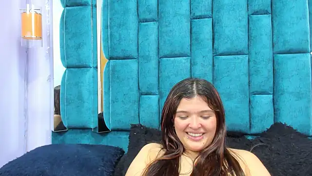 ARTEMISAKIM – Naživo XXX chat