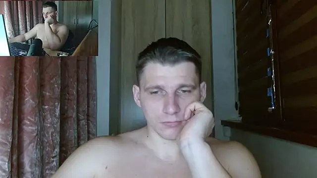 Show modela Poliglotjoe1 na web-kameri