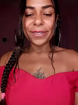 Show de imaculada666 na webcam