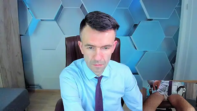 SteveTiger Live XXX Chat