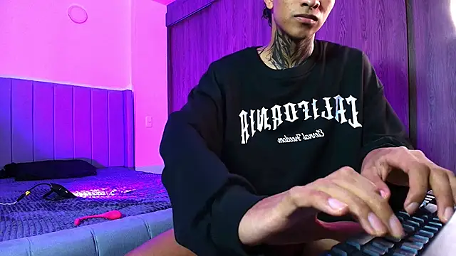 im_Usuga webkamerás műsora