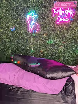 RenaThickAss' Live XXX Chat