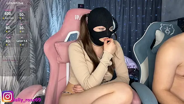 LallyRose69 即時 XXX 聊天