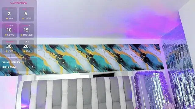 IsaDiiaz 现场XXX聊天