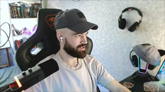 Chat XXX Live _Mostly_