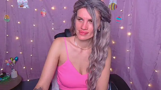 MilaLoona Obrolan Langsung XXX