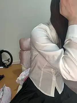 momo_mm Obrolan Langsung XXX