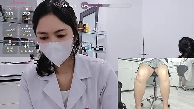 Kathylove_2023n Webbikameraesitys