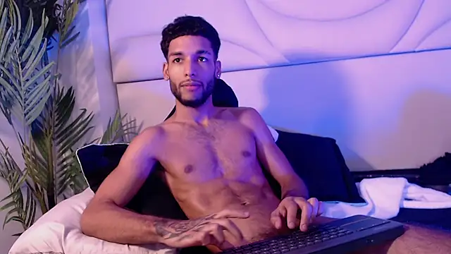 Show de Thiagoferreti na webcam