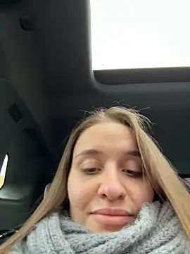 KishaMur Adlı Modelin Canlı XXX Sohbeti