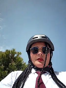 bellapaty's Live XXX Chat