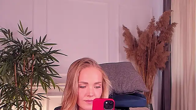 Онлайн чат XXX daisyd001