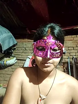 Horny-Rashi 网络视讯表演