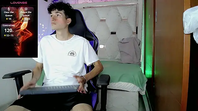 johnny_cageen Webbikameraesitys