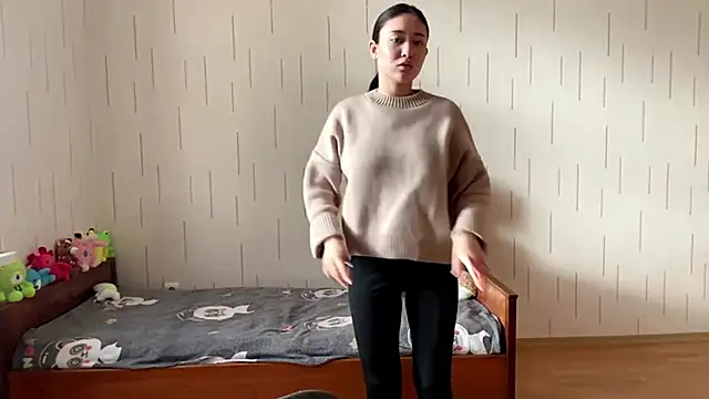 YourMiIa live XXX chat