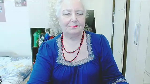 GrannyAlisa Chat XXX live