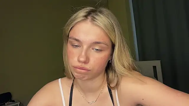 EarthaStinett Pertunjukan Webcam