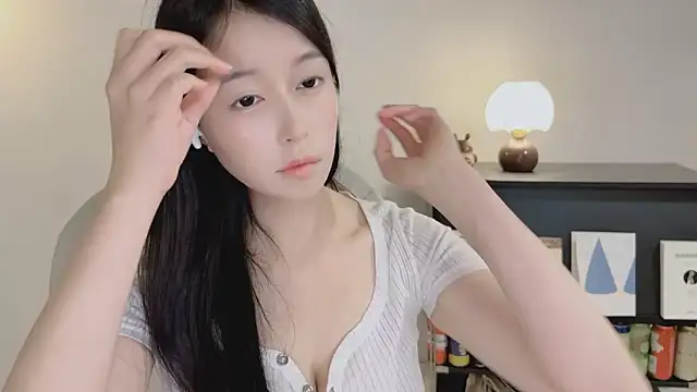 Chat XXX en directo de Onechestnut