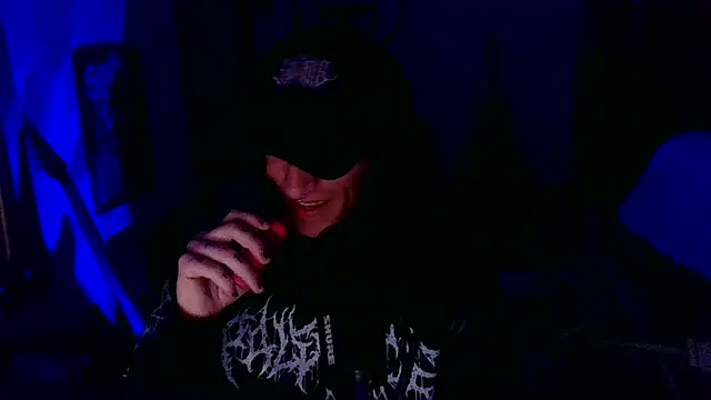 LEVIATHANX666 Show in webcam