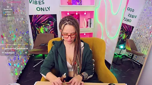 LisaFoxy_y 现场XXX聊天