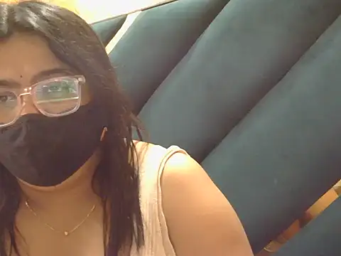 Fuckpussylickass' Live XXX Chat