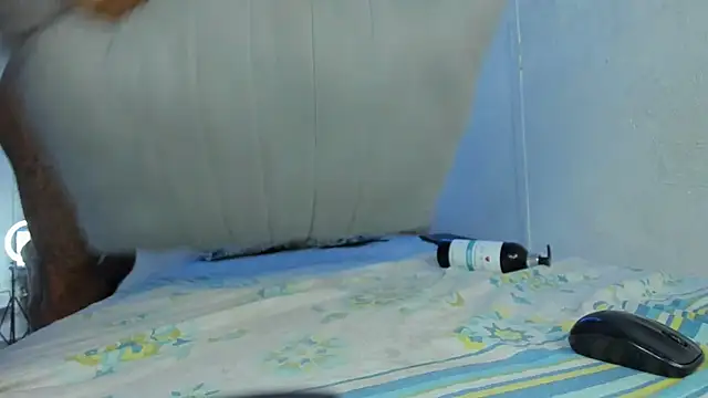 Chatroom XXX en direct de PureFire20