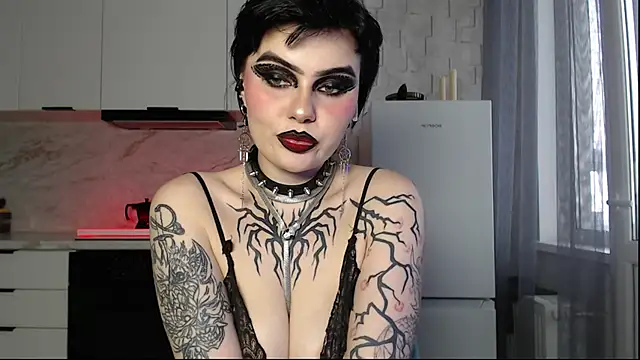 Chatroom XXX en direct de IntrigueYourDay