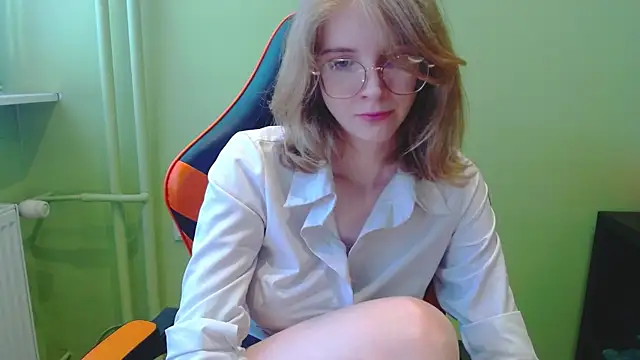 juicyPenny Chat XXX live