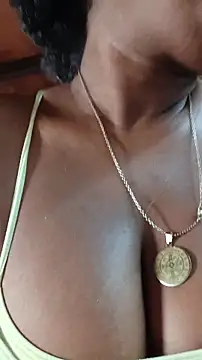 دردشة ChanneldelaCroix الجنسية المباشرة