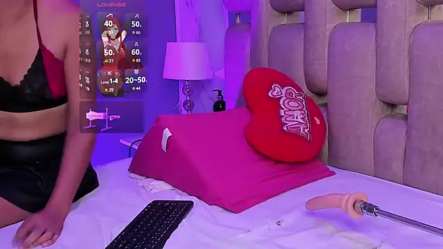 XXX chat uživo modela ZaraWilde