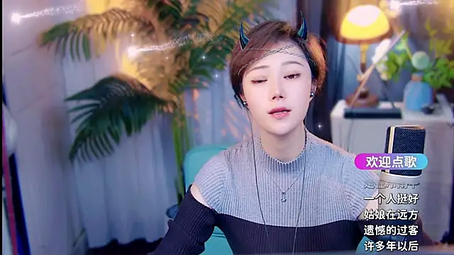 cherry-fa's Live XXX Chat