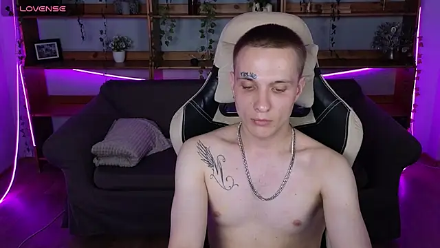 Dreamkai: вебкам-шоу