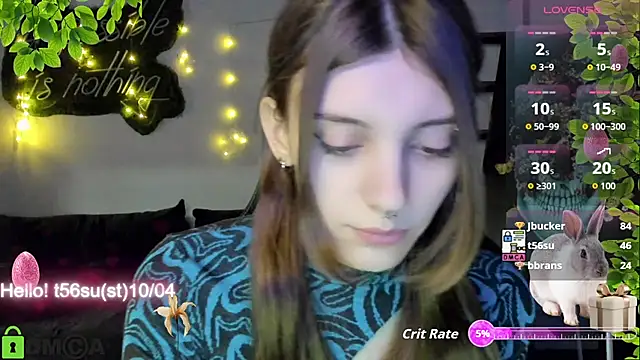 CherryBloom777 即時 XXX 聊天