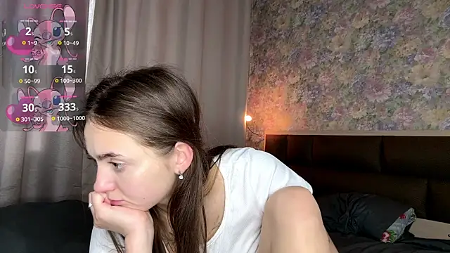 Živý XXX chat LoraDavi