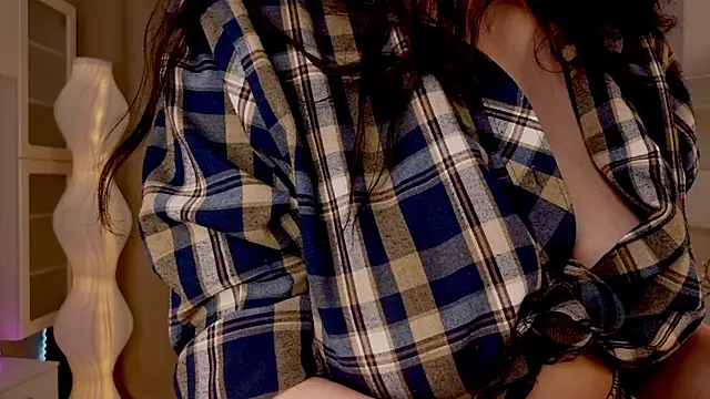 KaraNeagleのウェブカメラショー