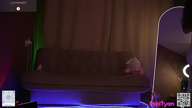 popityan1's Live XXX Chat