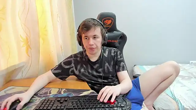 iliaskrislove: онлайн-секс-чат