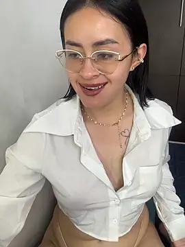 Chat +18 de Anni_Rose ao vivo