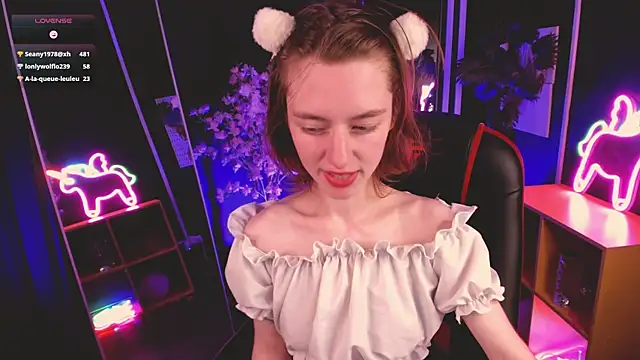 Pretty_Victoria Chat XXX live