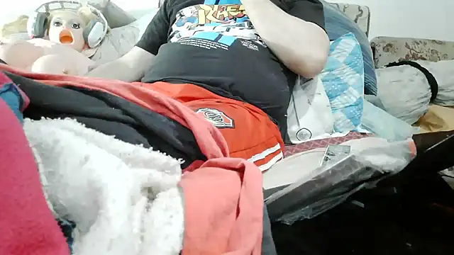 Pokazy przed kamerką – messi_syssy